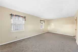 500 Carver St NW, Massillon, OH 44647 - Photo 2