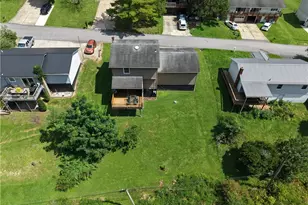 142 Pine Ln, Barnesville, OH 43713 - Photo 4