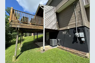 142 Pine Lane, Barnesville, OH 43713 - Photo 8