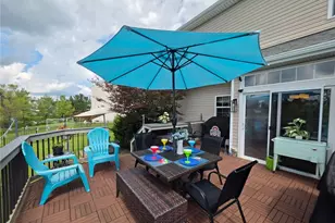 10065 Meadow Ridge Dr, Streetsboro, OH 44241 - Photo 2
