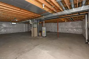2156 Thornbury Ln, Akron, OH 44319 - Photo 28