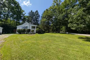 11650 Chestnutdale Rd, Chardon, OH 44024 - Photo 6