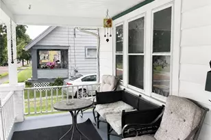 1182 Mt Vernon Ave, Akron, OH 44310 - Photo 2