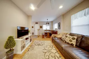 4884 Francis St, Geneva on the Lake, OH 44041 - Photo 8