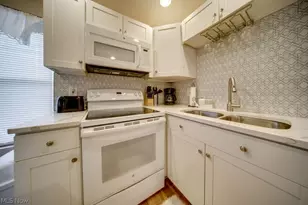 4884 Francis St, Geneva on the Lake, OH 44041 - Photo 16