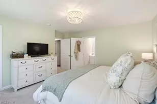 5283 Frederick St, Barberton, OH 44203 - Photo 18