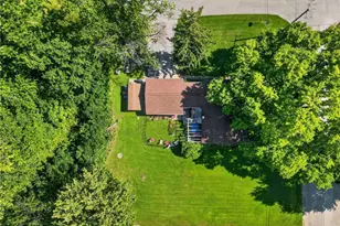 306 Everett St, Grand River, OH 44045 - Photo 4