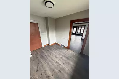 9529 Mount Auburn Avenue #UP, Loveland, OH 44104 - Photo 10