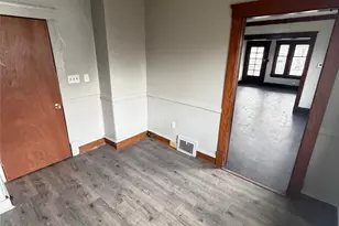 9529 Mount Auburn Ave, Loveland, OH 44104 - Photo 10
