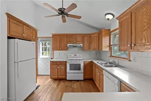 1532 Ellesmere Ave NW, North Canton, OH 44720 - Photo 14