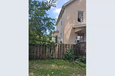 925 Wilson Place NW, Canton, OH 44703 - Photo 2