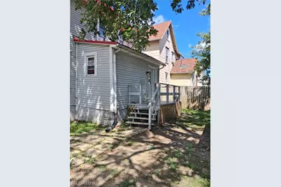 704 Smith Avenue SW, Canton, OH 44706 - Photo 6
