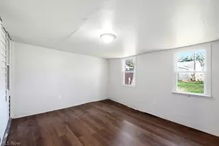 18614 Homeway Rd, Loveland, OH 44135 - Photo 14