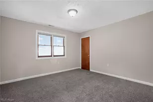 1112 Danforth Rd, Akron, OH 44312 - Photo 16
