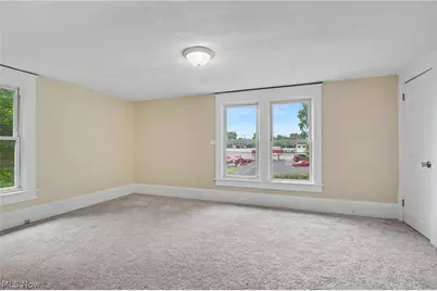 944 Redfern Avenue, Akron, OH 44314 - Photo 14