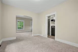 944 Redfern Ave, Akron, OH 44314 - Photo 6