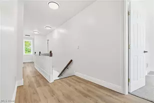 6097 Reno Dr, Louisville, OH 44641 - Photo 12