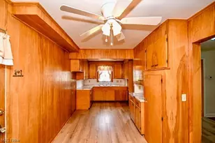 1156 Delverne Ave SW, Canton, OH 44710 - Photo 4