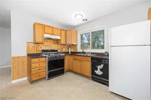 350 Highland Dr, Medina, OH 44256 - Photo 4