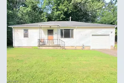 6118 Gladys Avenue, Elyria, OH 44035 - Photo 1