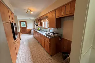 1558 Hillside Terrace, Akron, OH 44305 - Photo 6