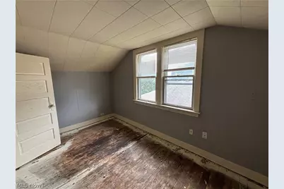 1558 Hillside Terrace, Akron, OH 44305 - Photo 16