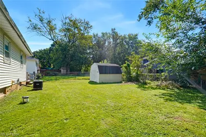 2852 Linwood Road, Akron, OH 44312 - Photo 18
