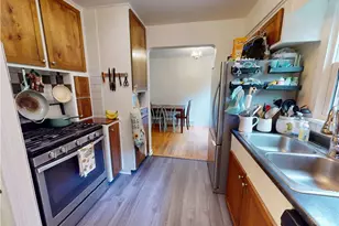 5972 Crossview Rd, Green Hills, OH 44131 - Photo 10