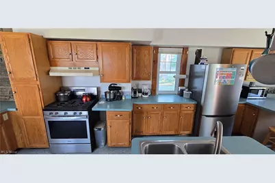 1518 Middle Avenue, Elyria, OH 44035 - Photo 20