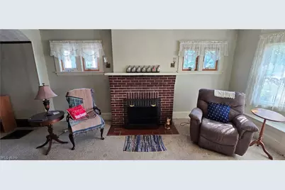 1518 Middle Avenue, Elyria, OH 44035 - Photo 10