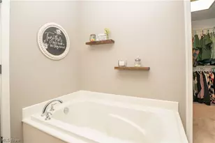 760 Radcliffe Pass, Columbiana, OH 44408 - Photo 28