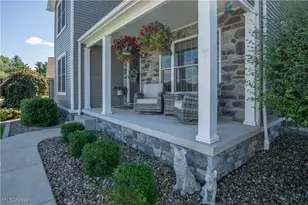760 Radcliffe Pass, Columbiana, OH 44408 - Photo 2