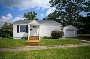 2651 21st St, Cuyahoga Falls, OH 44223 - Photo 2