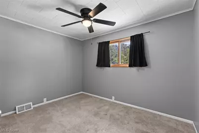 71420 Front Street, St Clairsville, OH 43950 - Photo 22