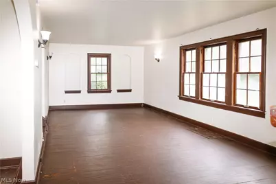 472 W 6th Street, Mansfield, OH 44903 - Photo 2