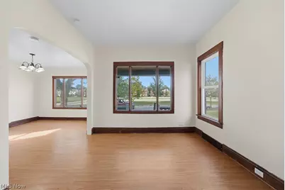 18206 Harland Avenue, Loveland, OH 44119 - Photo 6