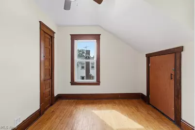 18206 Harland Avenue, Loveland, OH 44119 - Photo 16