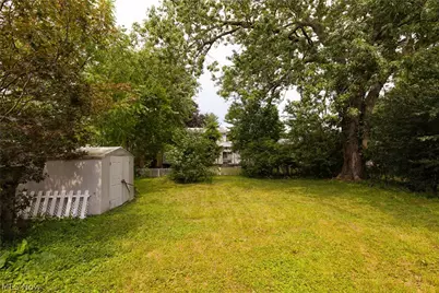 1687 Delia Avenue, Akron, OH 44320 - Photo 26