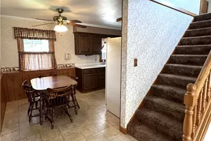 506 W Main St, East Palestine, OH 44413 - Photo 6