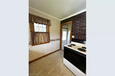 506 W Main Street, East Palestine, OH 44413 - Photo 10