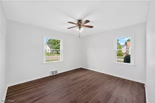 401 E 288th St, Willowick, OH 44095 - Photo 20