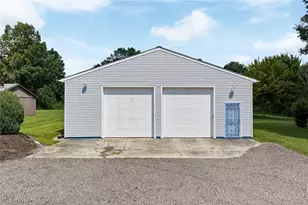 10685 Scotts Corners Rd, Diamond, OH 44412 - Photo 4