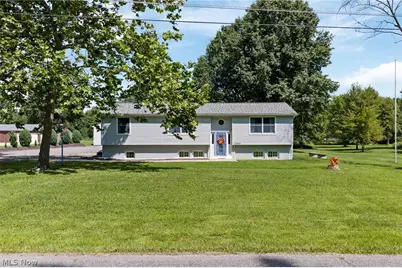10685 Scotts Corners Road, Diamond, OH 44412 - Photo 2