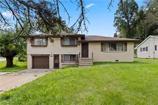 301 Alpine Dr, Toronto, OH 43964 - Photo 2
