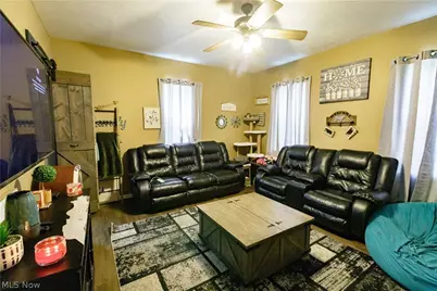 3438 Columbus Road NE, Canton, OH 44705 - Photo 14