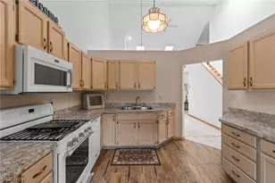 2235 Abbey Rd, Akron, OH 44312 - Photo 14