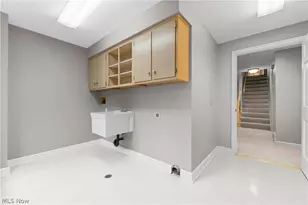 4056 Glenmoor Rd NW, Canton, OH 44718 - Photo 26