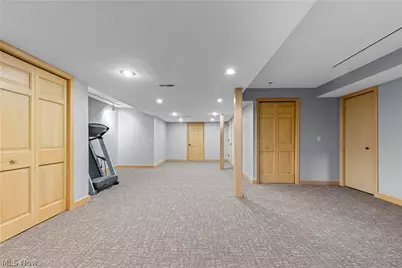 4056 Glenmoor Road NW, Canton, OH 44718 - Photo 20