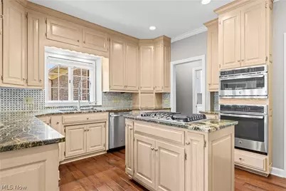4056 Glenmoor Road NW, Canton, OH 44718 - Photo 40