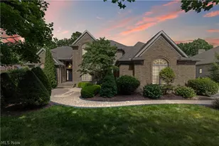 4056 Glenmoor Rd NW, Canton, OH 44718 - Photo 1